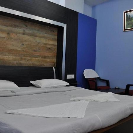 Hotel Barbareek Shillong Zewnętrze zdjęcie