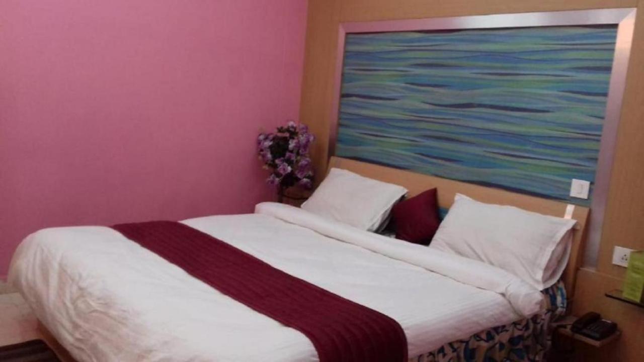 Hotel Barbareek Shillong Zewnętrze zdjęcie