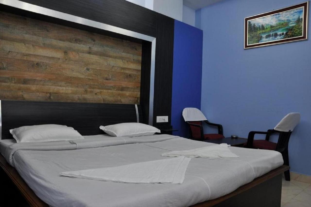 Hotel Barbareek Shillong Zewnętrze zdjęcie