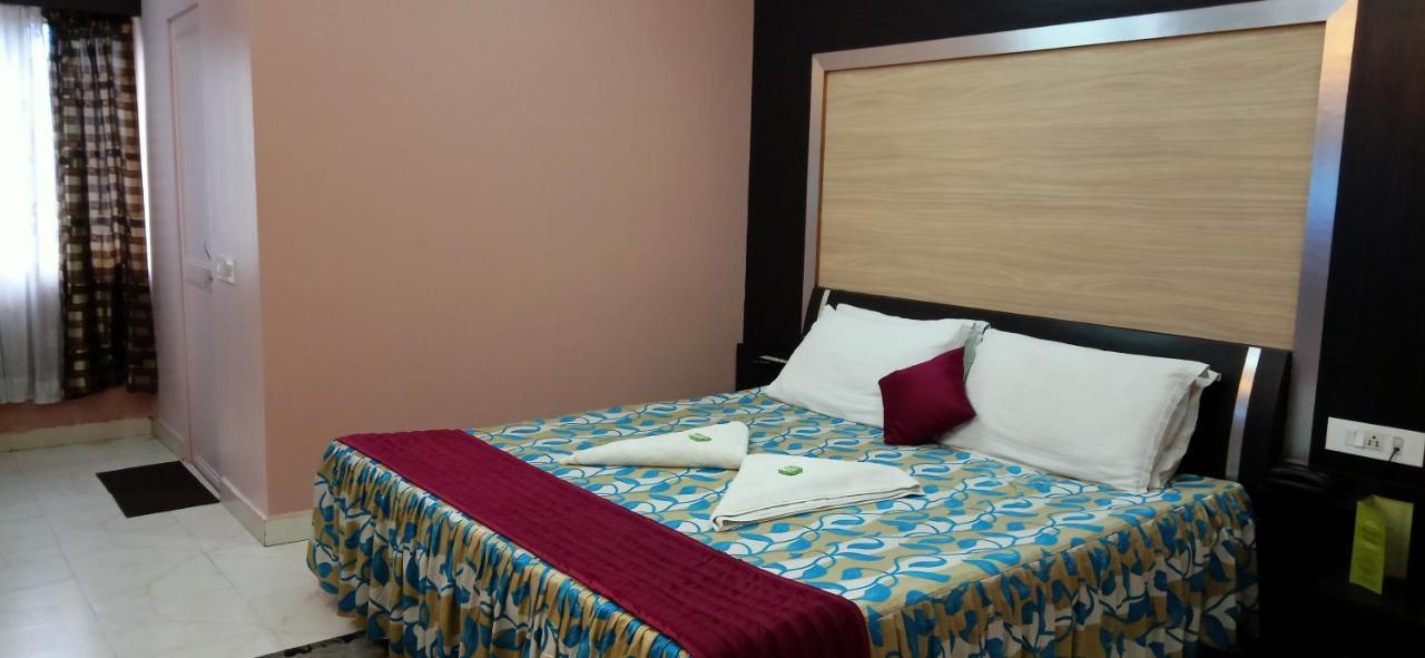 Hotel Barbareek Shillong Zewnętrze zdjęcie