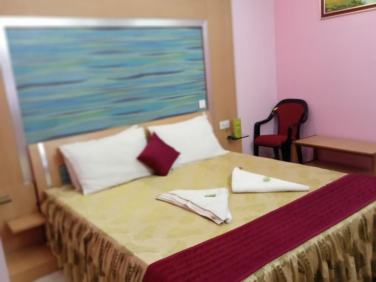 Hotel Barbareek Shillong Zewnętrze zdjęcie