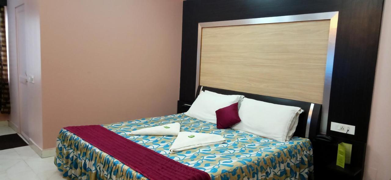 Hotel Barbareek Shillong Zewnętrze zdjęcie