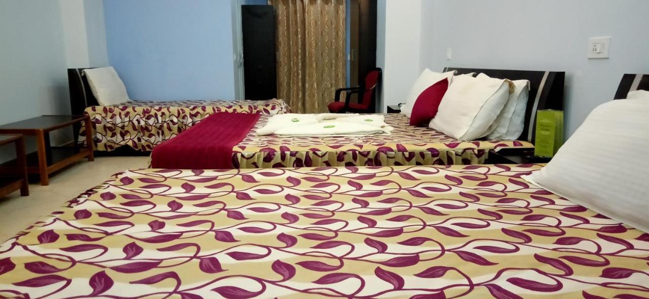Hotel Barbareek Shillong Zewnętrze zdjęcie